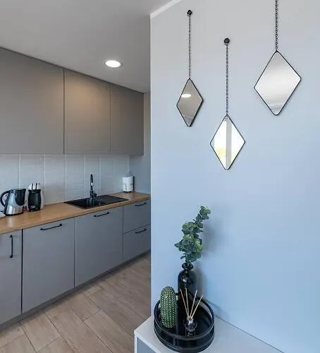 2 Bd By Hostlovers * קובנה